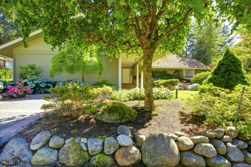 Elegant Garden Settings